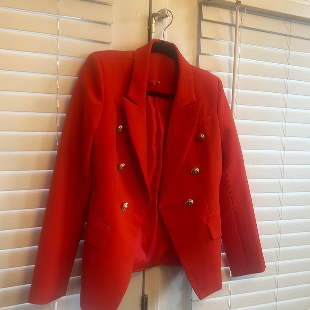 Red structures blazer